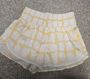 CALIA Carrie Underwood Yellow/White Shorts